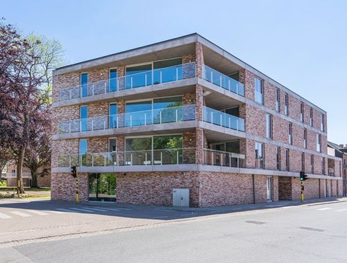                                         Appartement pour retraités à vendre à Eeklo, € 289.000
