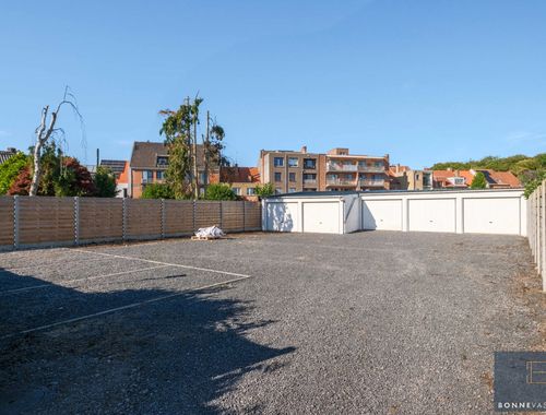                                         Garagebox te koop in Sint-Kruis, € 35.000
