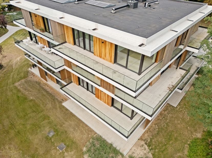 OKTOBER - NIEUWBOUWMAAND - Uw persoonlijk bezoek op reservatie - OPEN DEUR.   Woe. 15/10 11u-12u en 17u-18u  <br />
<br />
Roeselare-Rumbeke :  Wenst