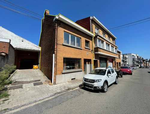                                         Maison unifamiliale à vendre à Montignies-sur-Sambre, € 155.000
