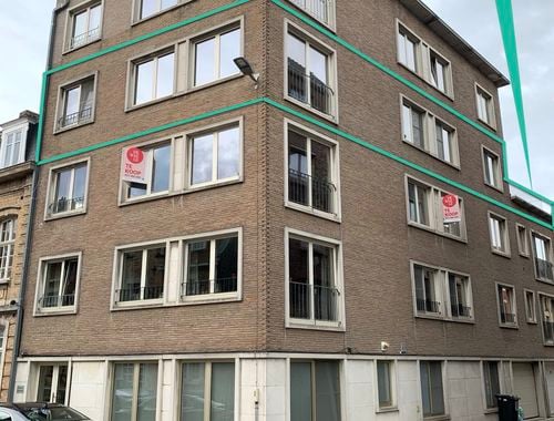                                         Appartement à vendre à Ieper, € 219.000
