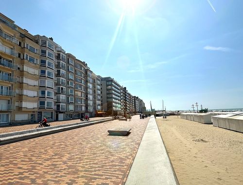                                         Appartement te koop in Wenduine, € 595.000
