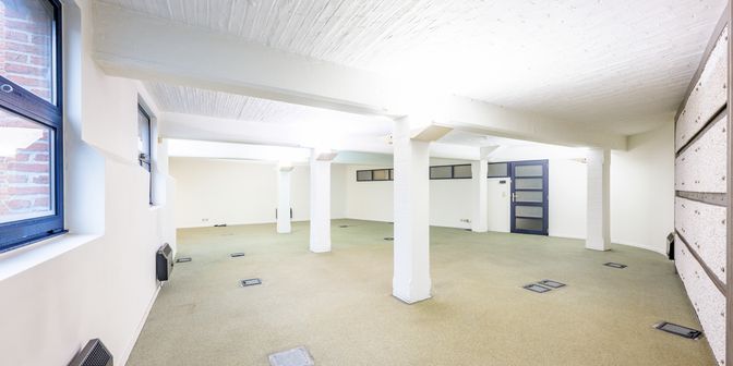 Bedrijfsvastgoed te huur in Oudeleeuwenrui 7-11, 2000 Antwerpen