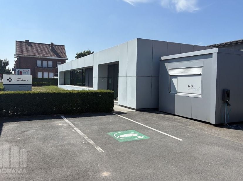 Bien professionnel à louer
                    à 8560 Gullegem