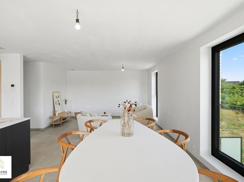 Exclusief en energiezuinig nieuwbouwappartement met ruim terras<br />
<br />
Ontdek dit stijlvolle en hoogwaardig afgewerkte appartement op de eerste
