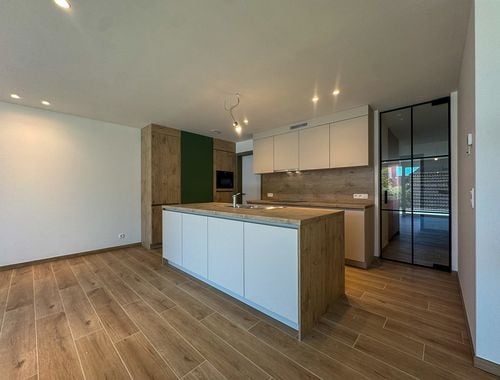                                         Appartement te huur in Bornem, € 1.100
