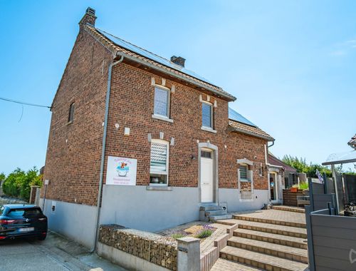                                         Woning te koop in Trognée, € 375.000
