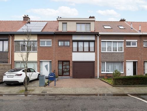                                         Bel-étage à vendre à Hoboken, € 369.500
