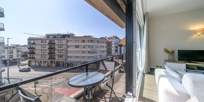 Appartement te koop in Koninklijke Baan 321 bus 0302, 8670 Sint-Idesbald