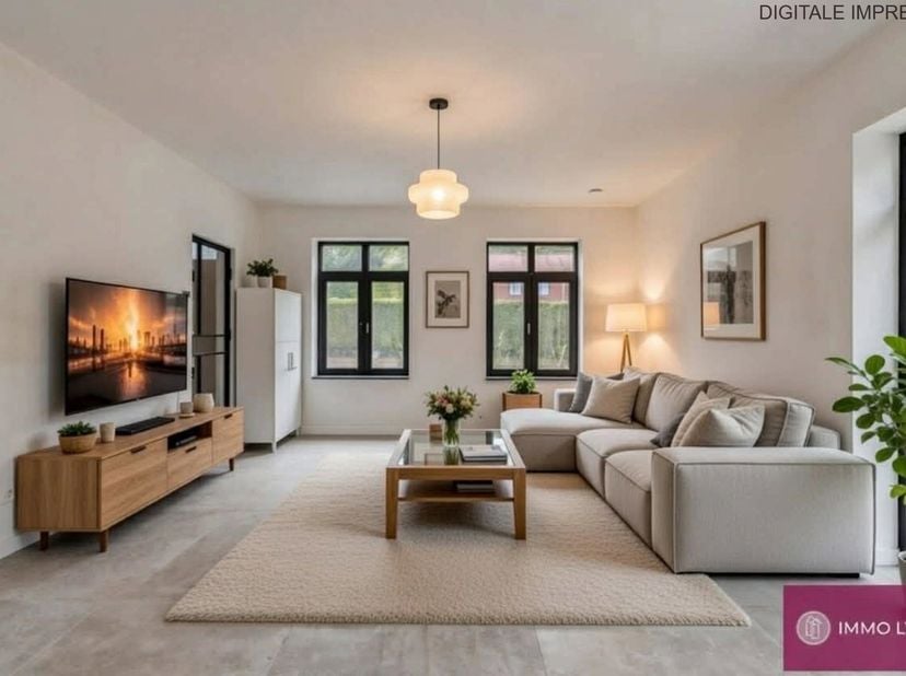 Deze pas gebouwde halfopen bebouwing is volledig instapklaar en afgewerkt met oog voor detail. De woning beschikt over een lichtrijke leefruimte met o