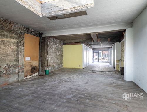                                         Kantoor te koop in Berchem, € 179.000
