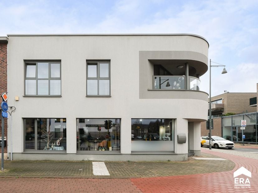 Appartement à vendre
                    à 3510 Kermt