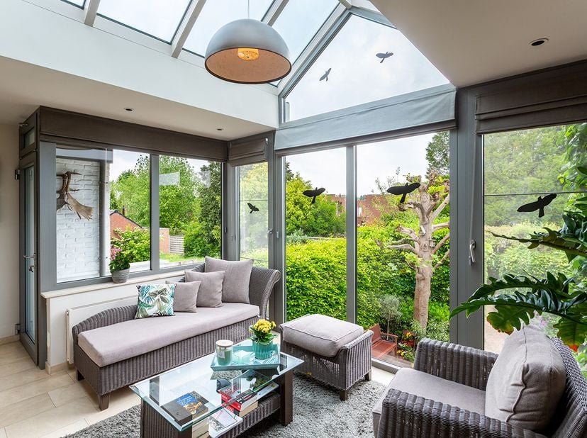 Gelegen in een rustige en aangename woonwijk te Burcht vinden we deze verzorgde en ruime bel-etagewoning terug. De woning is bovendien gelegen in een