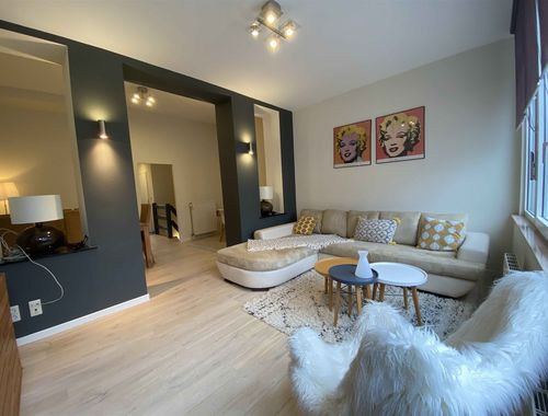                                         Immeuble d'appartements à vendre à Ixelles, € 3.950.000

