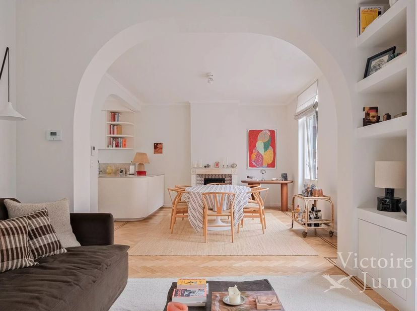 Rue Edith Cavell, tussen Place Brugmann en de Winston Churchill-laan, prachtig volledig gerenoveerd appartement met een totale oppervlakte van ± 122 m