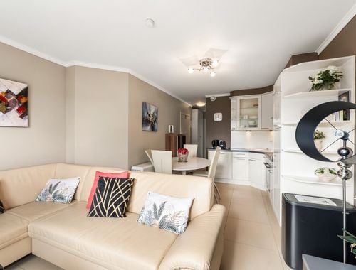                                        Appartement te koop in Nieuwpoort, € 299.900
