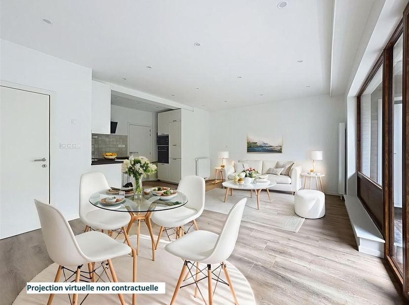 Appartement te koop in ,
                    1050 Elsene