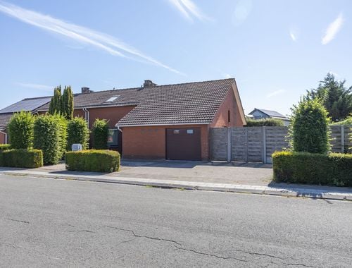                                         Maison jumelée à vendre à Oostende, € 430.000
