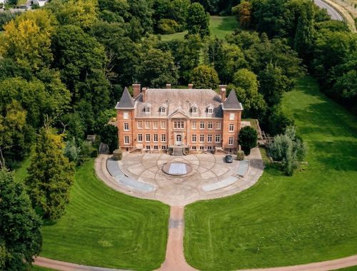                             Kasteel te koop in Zonnebeke
