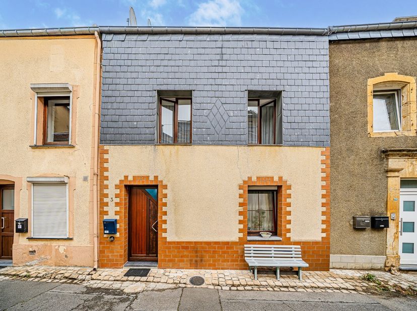 Huis te koop in Rue de la Poste 3,
                    6760 Virton
