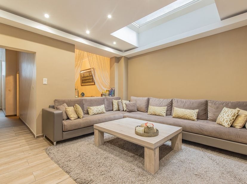 Huis te koop in Nikkelstraat 25,
                    2060 Antwerpen