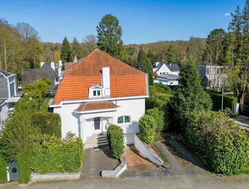                                         Villa à vendre à Uccle, € 800.000
