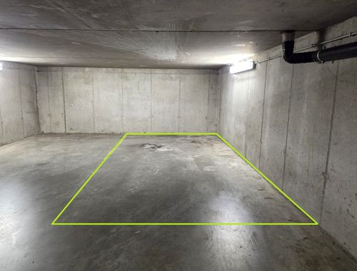                                         Garage à vendre à Tielt, € 18.000
