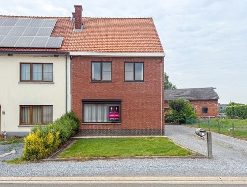                                         Maison à vendre à Herk-de-Stad, € 209.000
