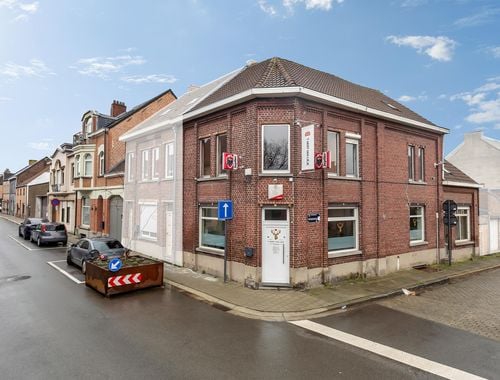                                         Maison à vendre à Denderleeuw, € 189.000
