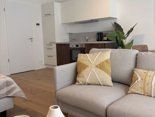                                         Studio à louer à Woluwe-Saint-Lambert, € 1.200
