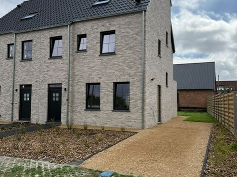 Maison à vendre à Mgr. Raeymaekersstraat 127,
                    2235 Westmeerbeek