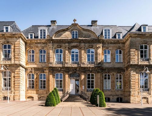                                         Bedrijfsgebouw te huur in Groot-Bijgaarden, € 17.186,78
