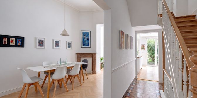 Maison à louer à Rue Jean Van Volsem 15, 1050 Ixelles