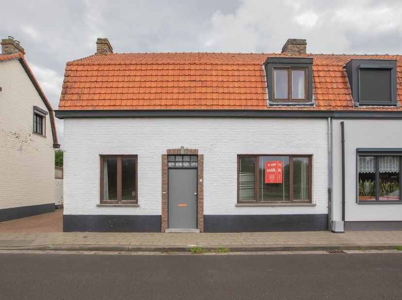 Huis te koop in Bachten Beukenbos 3,
                    8310 Sint-Kruis