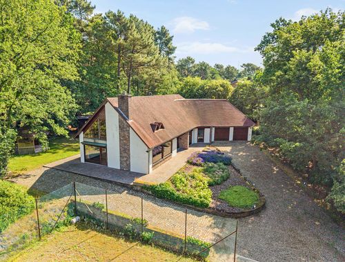                                         Villa-landhuis te koop in Hechtel, € 549.000
