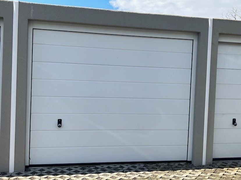 Garage à louer à Sijslostraat 21,
                    8020 Ruddervoorde