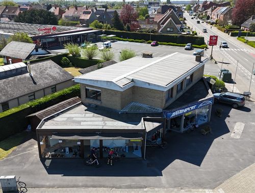                                         Bien commercial avec habitation à vendre à Gistel, € 621.900
