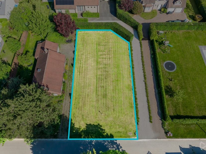 Overijse: Bouwperceel (lot 2) in verkaveling 235_V_254 –op slechts enkele minuten rijden van de axen naar Brussel en Leuven, biedt We Invest Overijse