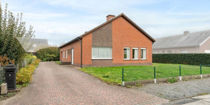 Huis te koop in Rozenlaan 6, 9880 Lotenhulle