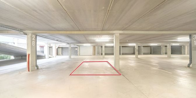 Garage à vendre à Quai Sakharov 10, 7500 Tournai