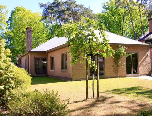                                         Villa te koop in Brasschaat, € 695.000
