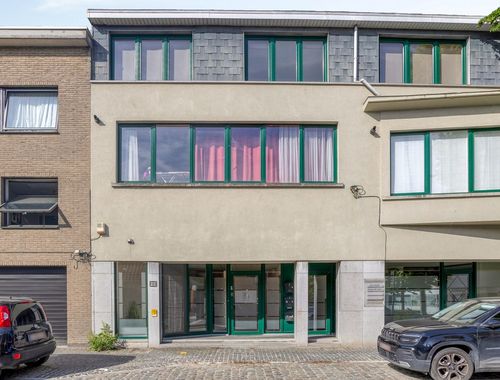                                         Appartement à vendre à Sint-Kwintens-Lennik, € 259.000
