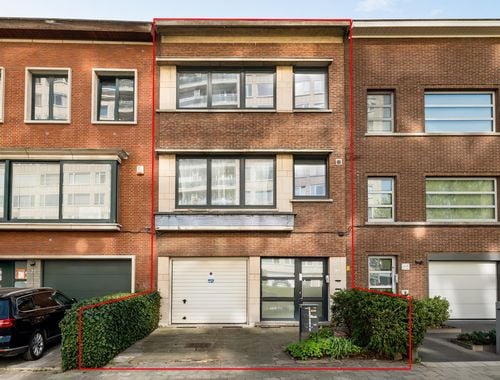                                         Eengezinswoning te koop in Berchem, € 549.000
