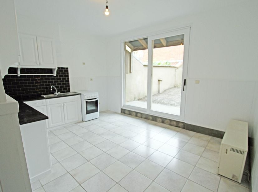 Maison à louer
                    à 9000 Gent