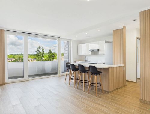                                        Appartement à louer à Jemeppe-sur-Sambre, € 750
