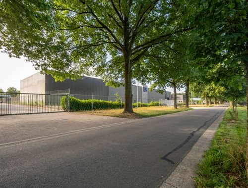                             Bedrijfsgebouw te huur in Bocholt
