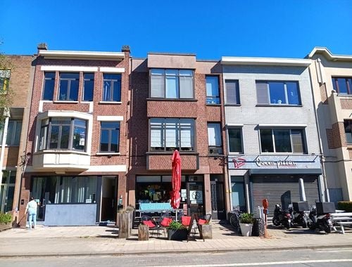                                         Bien commercial à vendre à Deurne, € 495.000
