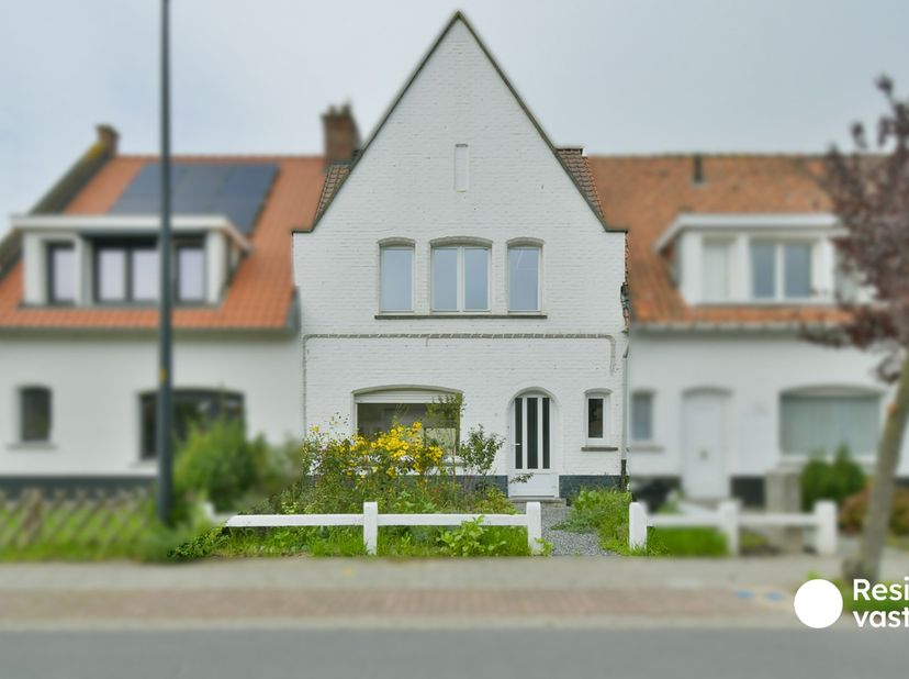 Huis te koop in Beekstraat 27,
                    8020 Waardamme