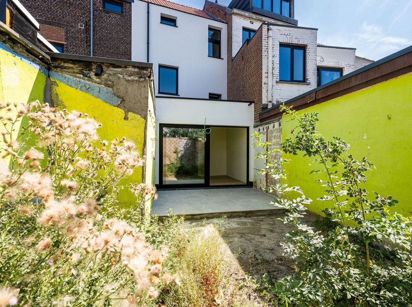 Huis te koop in Nieuwevaart 291,
                    9000 Gent