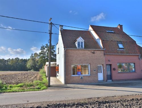                                         Maison unifamiliale à vendre à Marke, € 99.000
